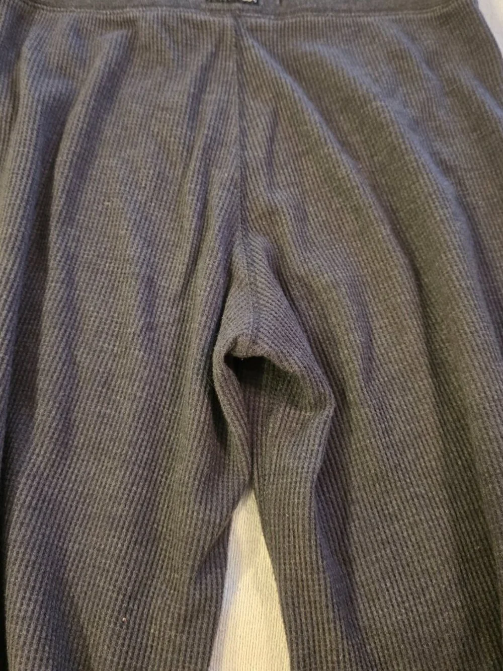 Nike Youth Waffle Knit Sweatpants - Charcoal Gray - Size Large (12-13 Yrs)